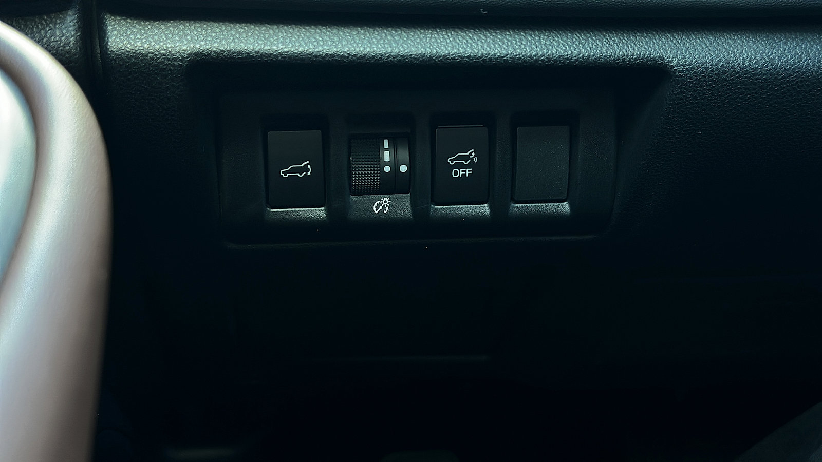 Certified 2023 Subaru Outback Touring XT AWD/4WD image 19