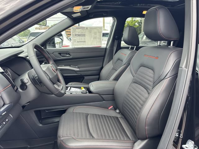 New 2026 Nissan Pathfinder Rock Creek AWD/4WD image 11