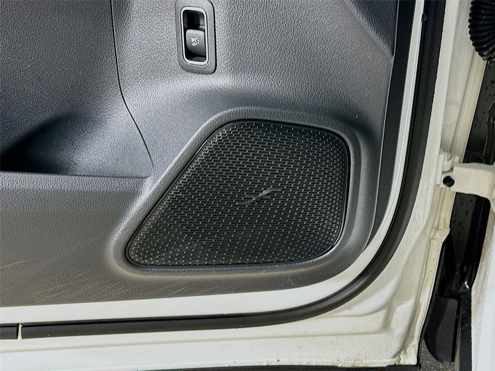 Certified 2023 Mercedes-Benz EQB 300 4MATIC w/ Driver Assistance Package image 24