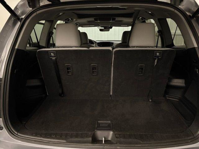 Used 2022 Honda Pilot Elite image 11