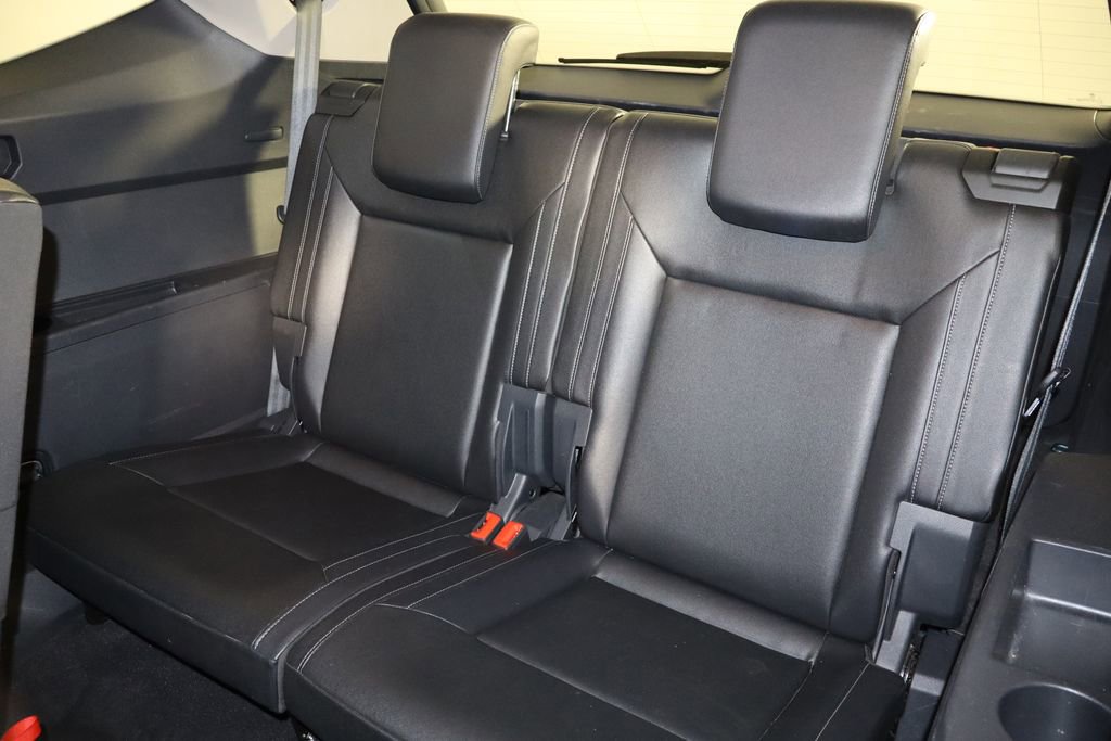 Used 2018 Volkswagen Atlas SEL FWD image 17