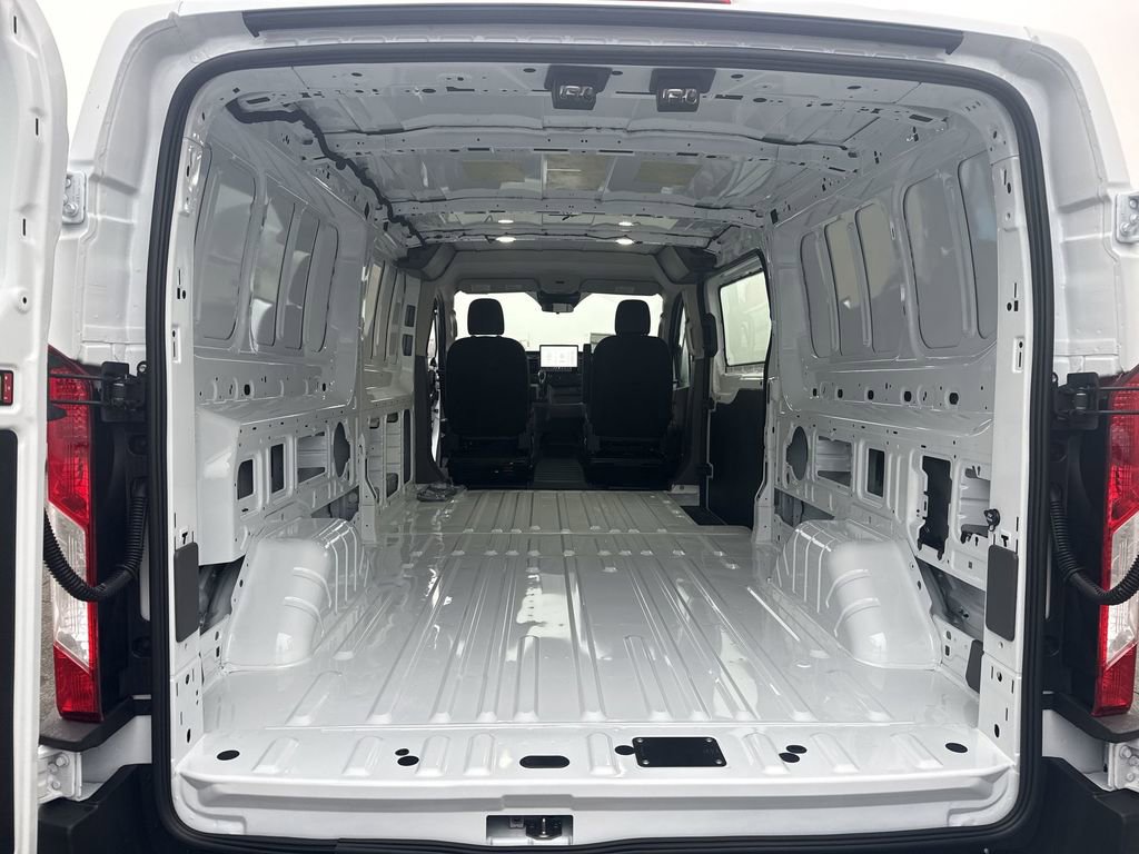 New 2026 Ford Transit 250 Low Roof AWD image 31
