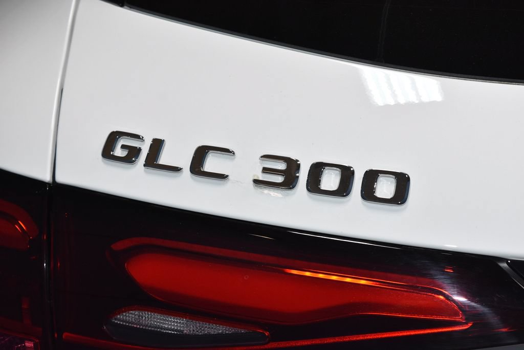 Certified 2026 Mercedes-Benz GLC 300 4MATIC image 23