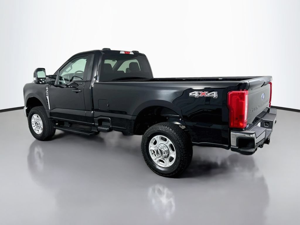 Used 2026 Ford F350 XLT AWD/4WD image 5