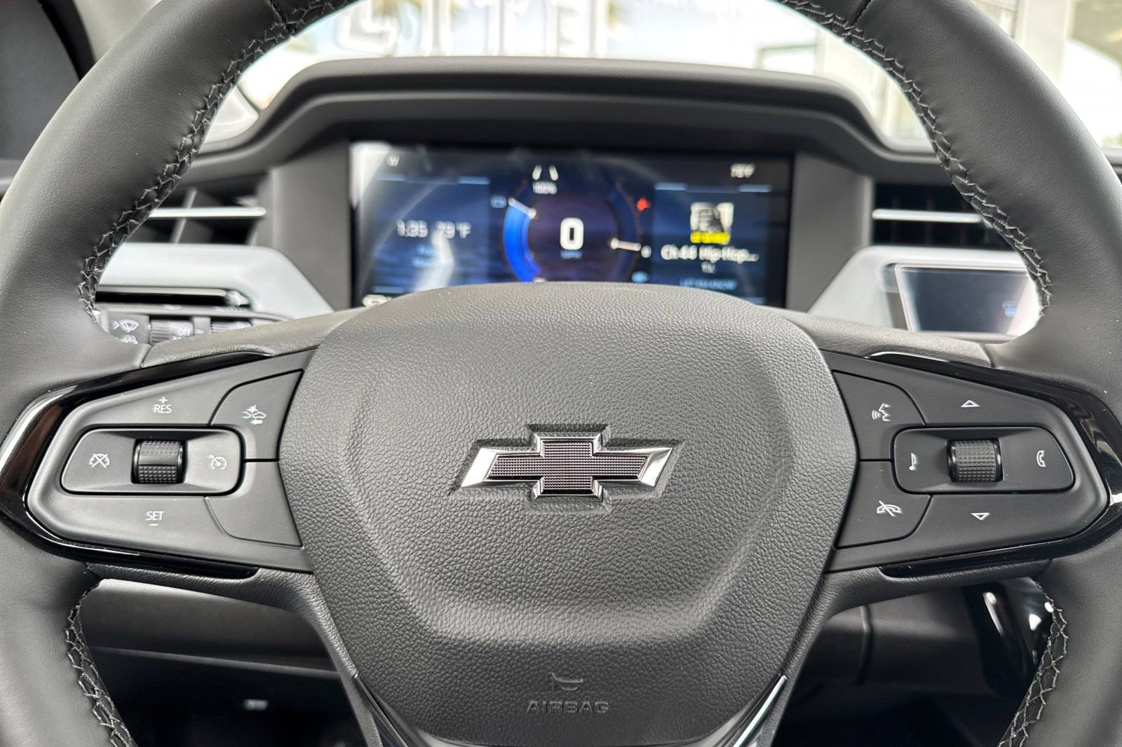 New 2027 Chevrolet Bolt LT image 22