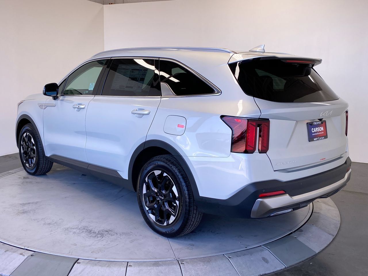 New 2026 Kia Sorento S FWD image 3