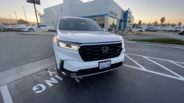 Used 2023 Honda Pilot EX-L image 3