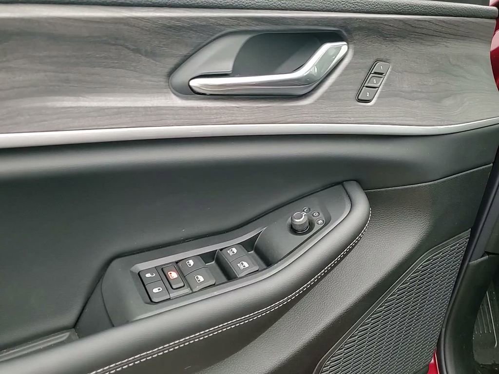 New 2025 Jeep Grand Cherokee Limited w/ Luxury Tech Group II image 21