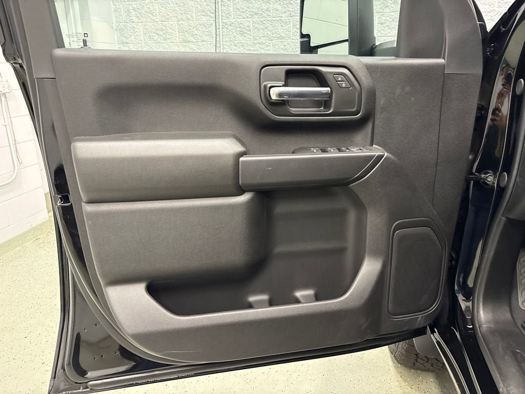 New 2026 Chevrolet Silverado 2500 Custom w/ Custom Convenience Package AWD/4WD image 16