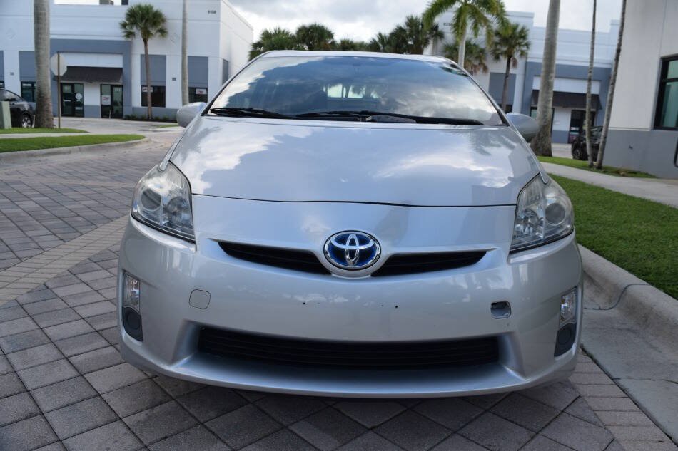 Used 2010 Toyota Prius Two FWD image 39
