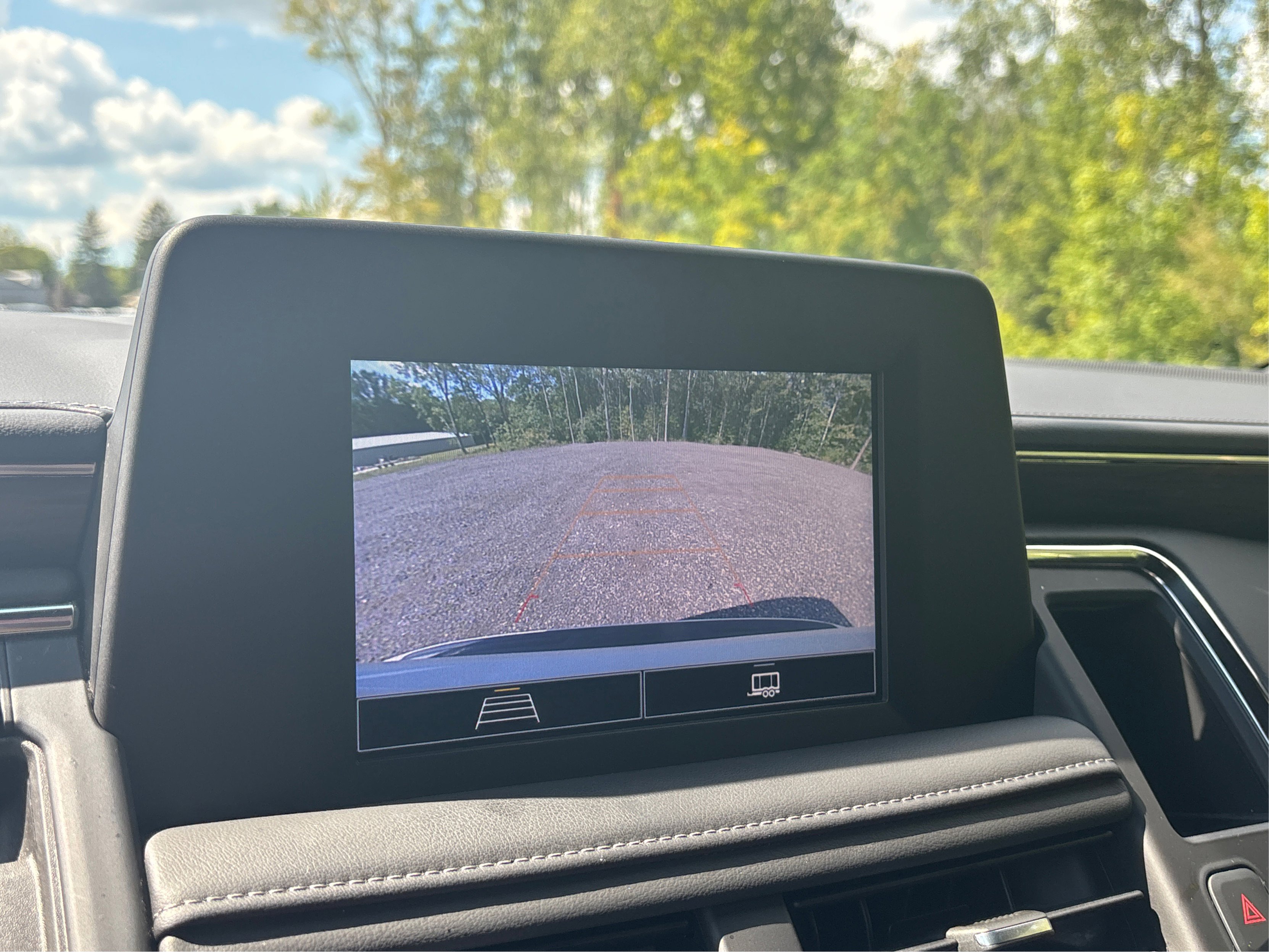 Used 2023 Chevrolet Suburban LS image 43