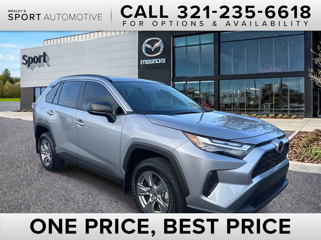 Used 2025 Toyota RAV4 LE image 1