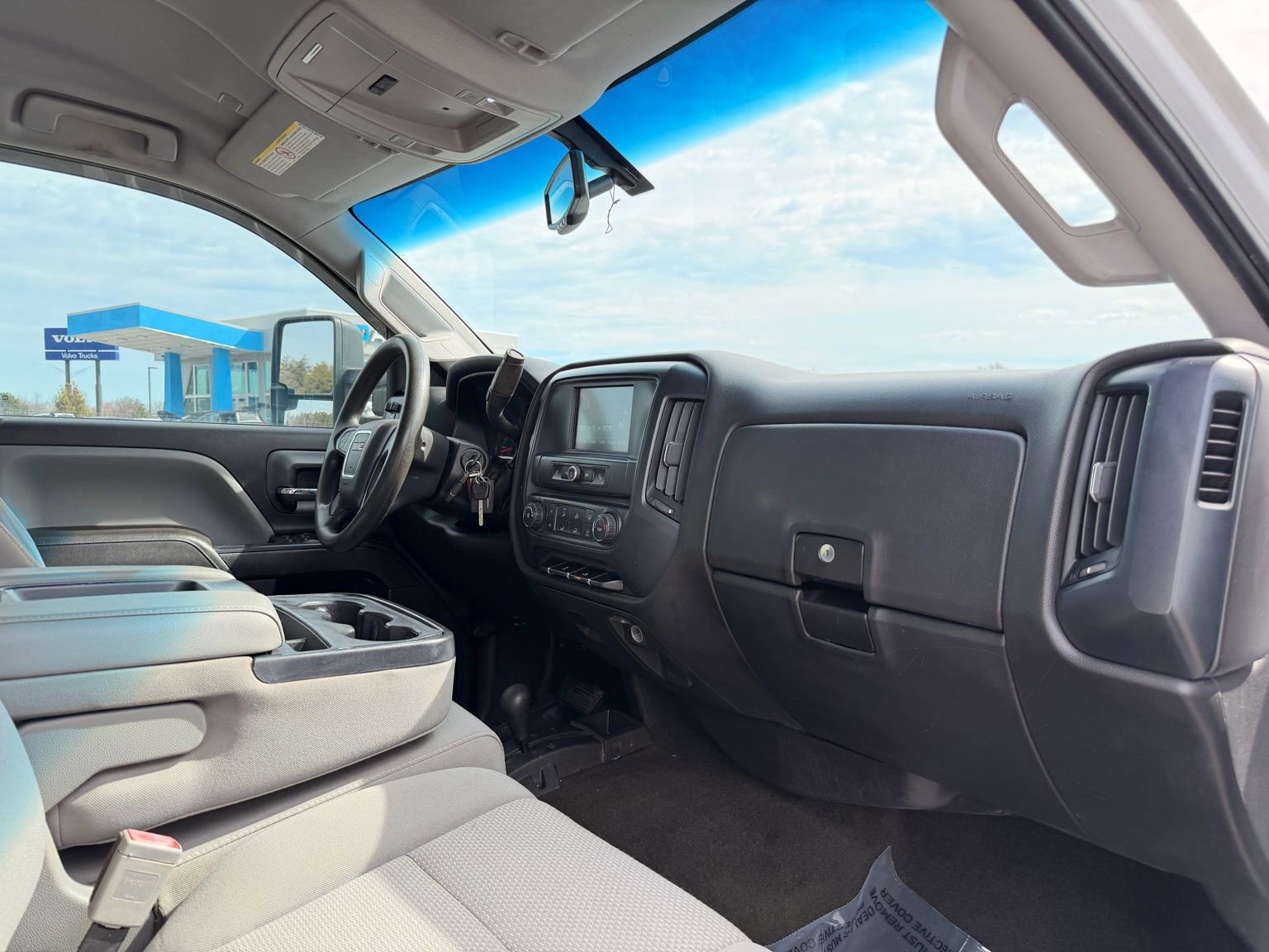 Used 2017 GMC Sierra 3500 4x4 Crew Cab image 28