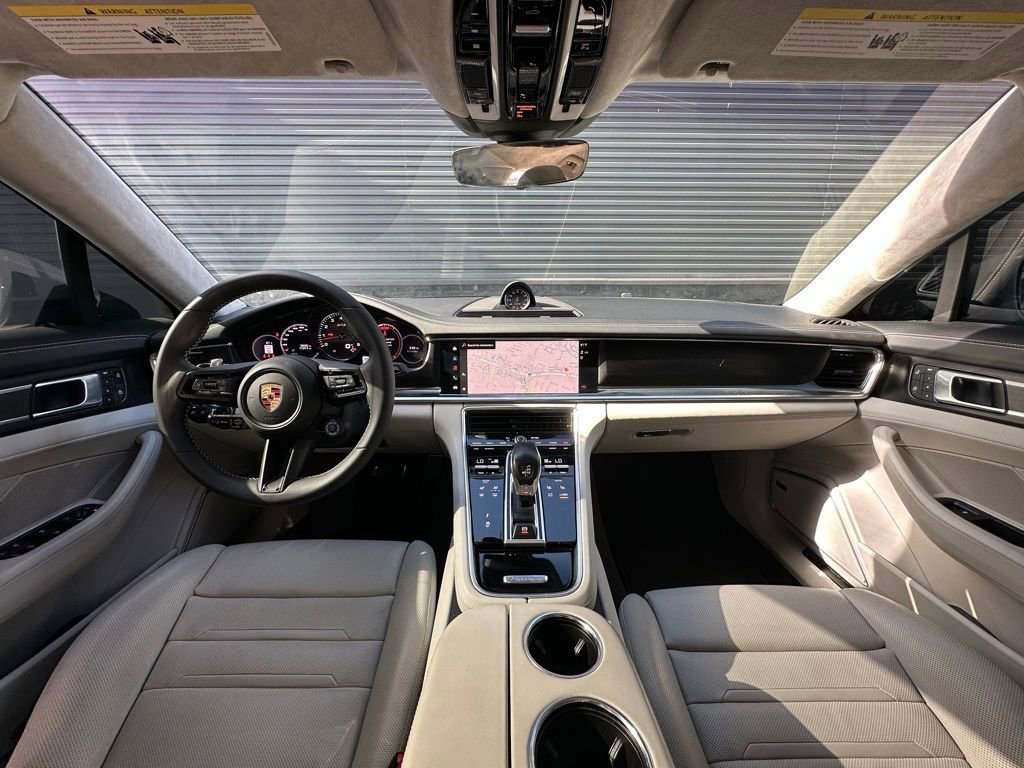Certified 2023 Porsche Panamera GTS image 6