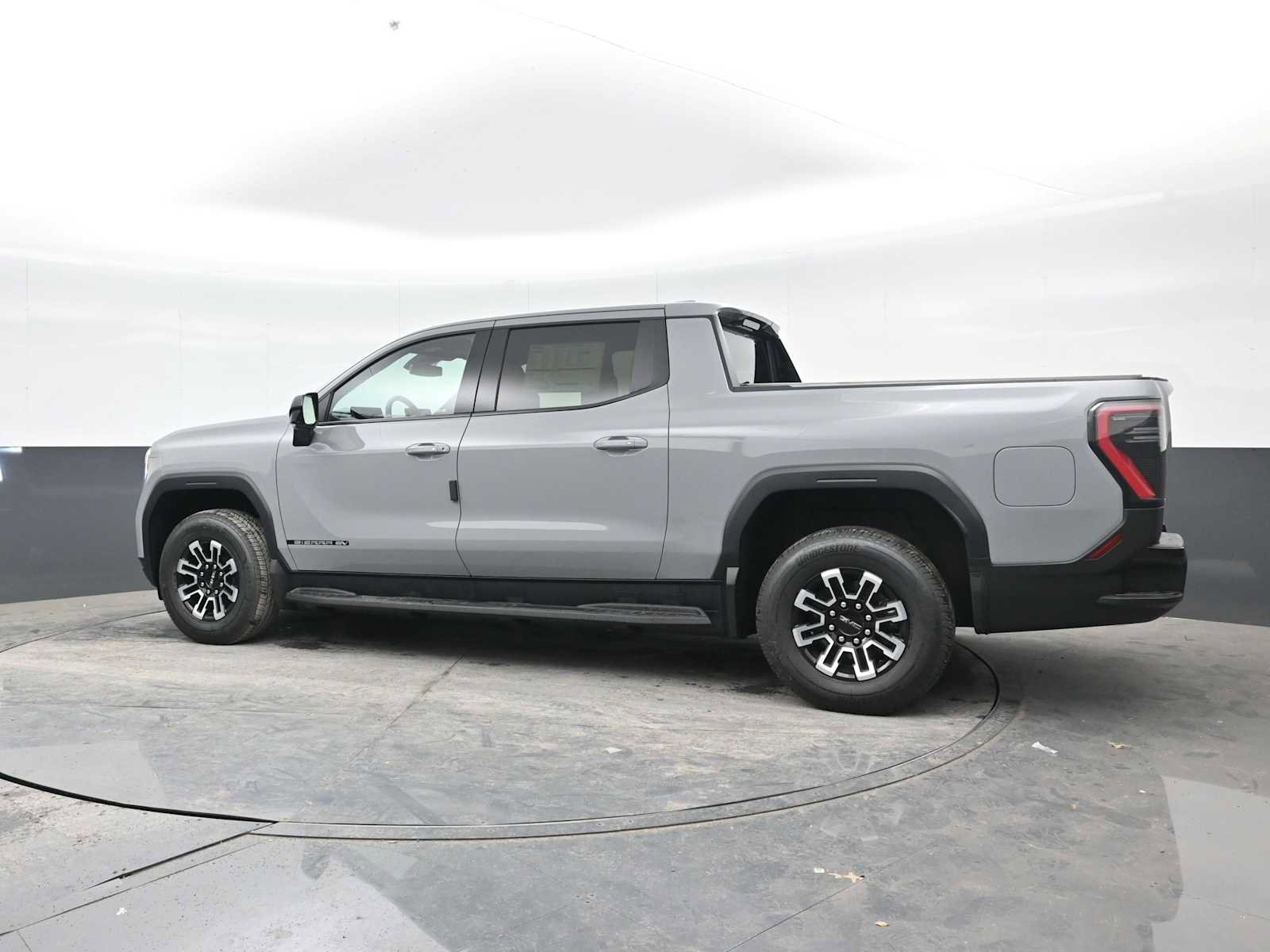 New 2026 GMC Sierra EV Elevation image 3