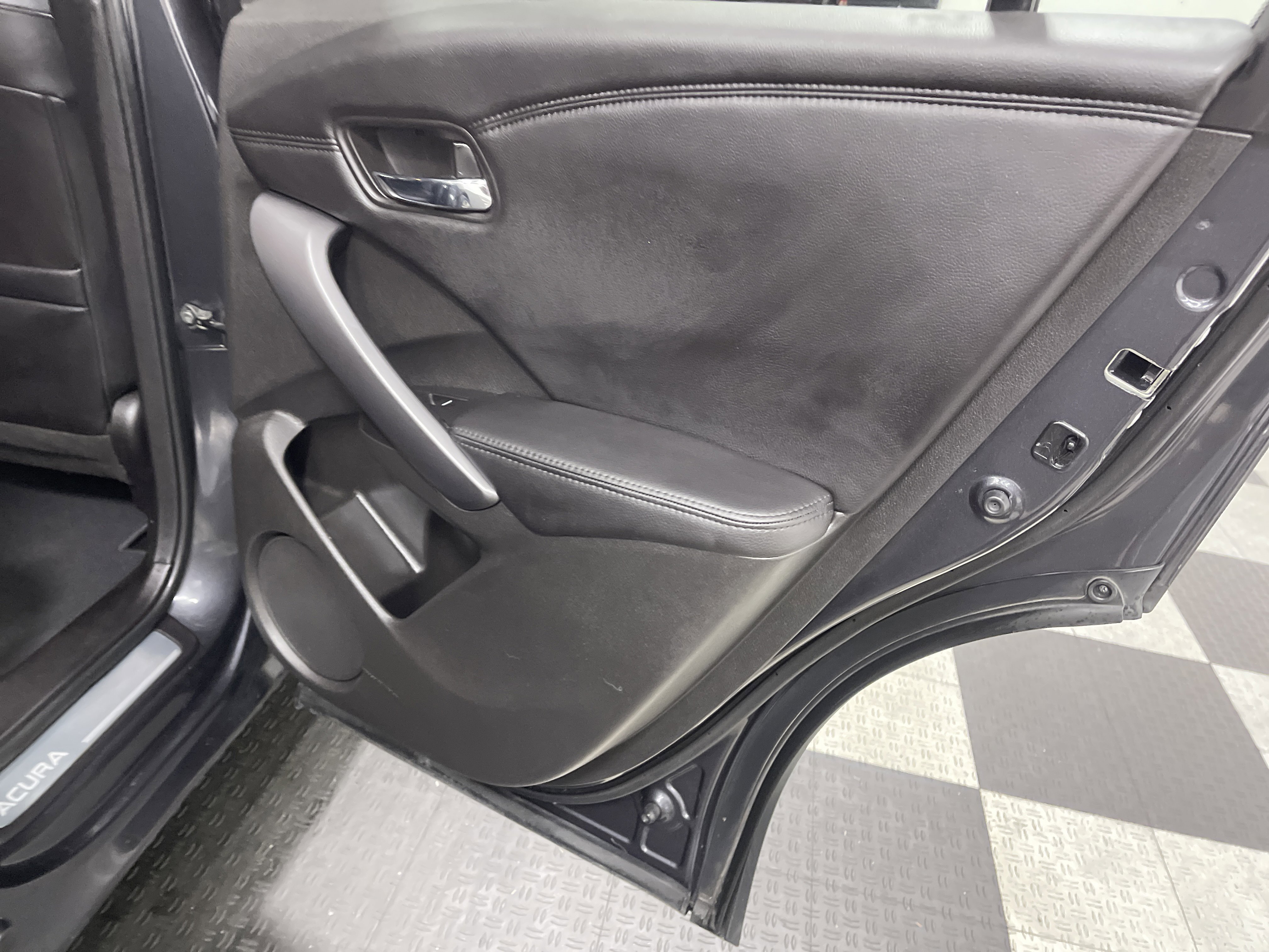 Used 2013 Acura RDX AWD w/ Technology Package image 19