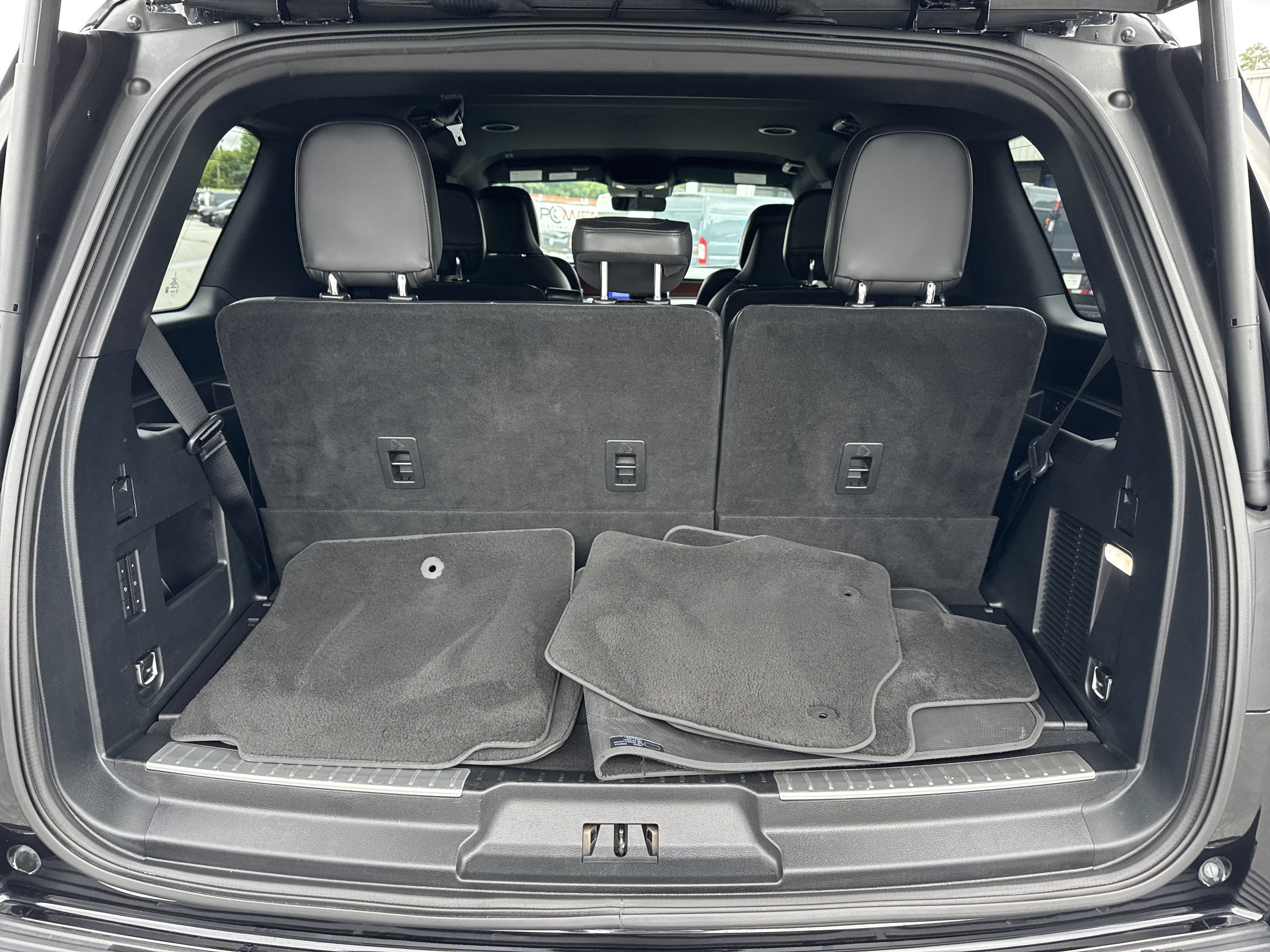 Used 2019 Lincoln Navigator Select w/ Cargo Package RWD image 22