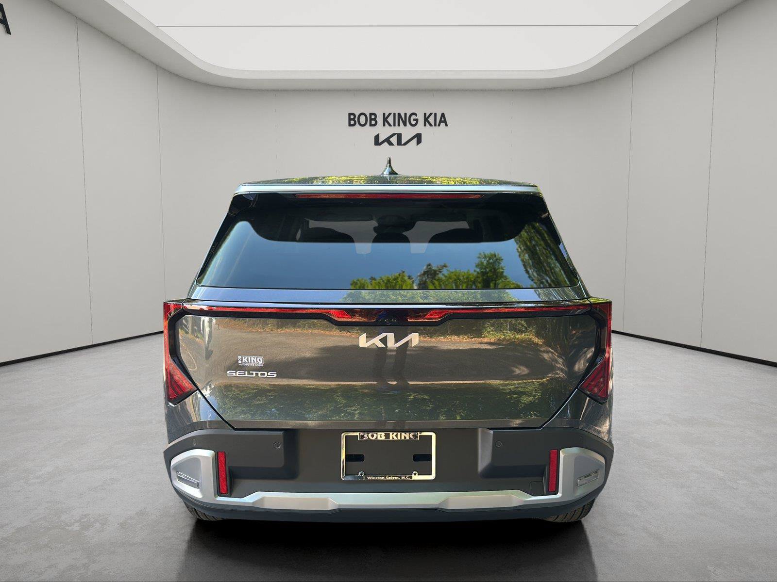 New 2027 Kia Seltos S FWD image 4