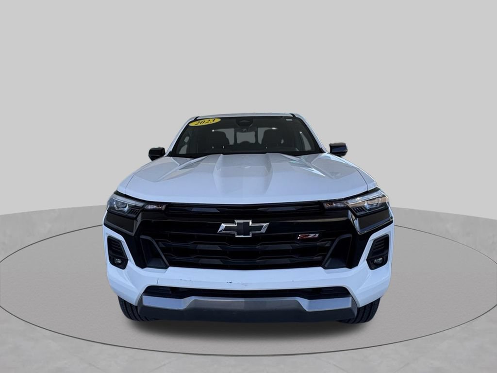 Used 2023 Chevrolet Colorado Z71 AWD/4WD image 3