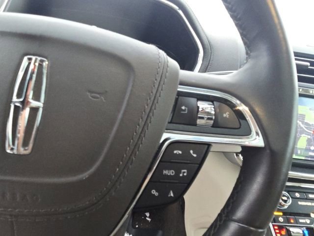 Used 2020 Lincoln Continental Reserve image 22
