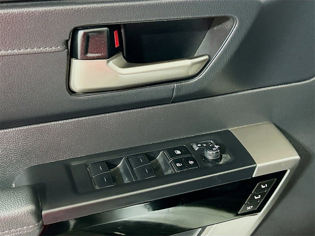 Used 2024 Toyota Tundra Limited image 15