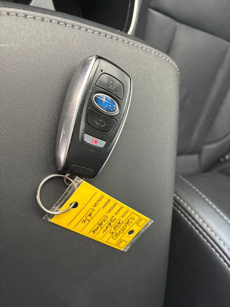 Used 2023 Subaru Outback Limited XT AWD/4WD image 37