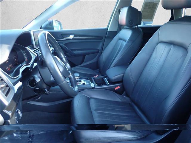 Used 2020 Audi Q5 e Premium w/ Convenience Package AWD/4WD image 11