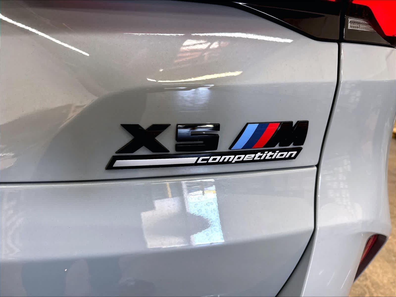 Used 2025 BMW X5 M Competition w/ Executive Package AWD/4WD image 11