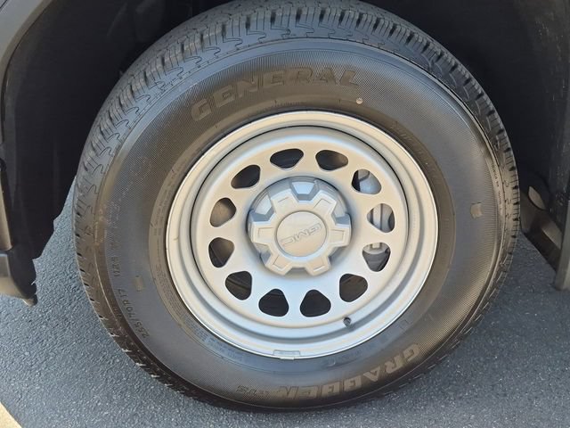 Used 2026 GMC Sierra 1500 Pro w/ Pro Value Package RWD image 32