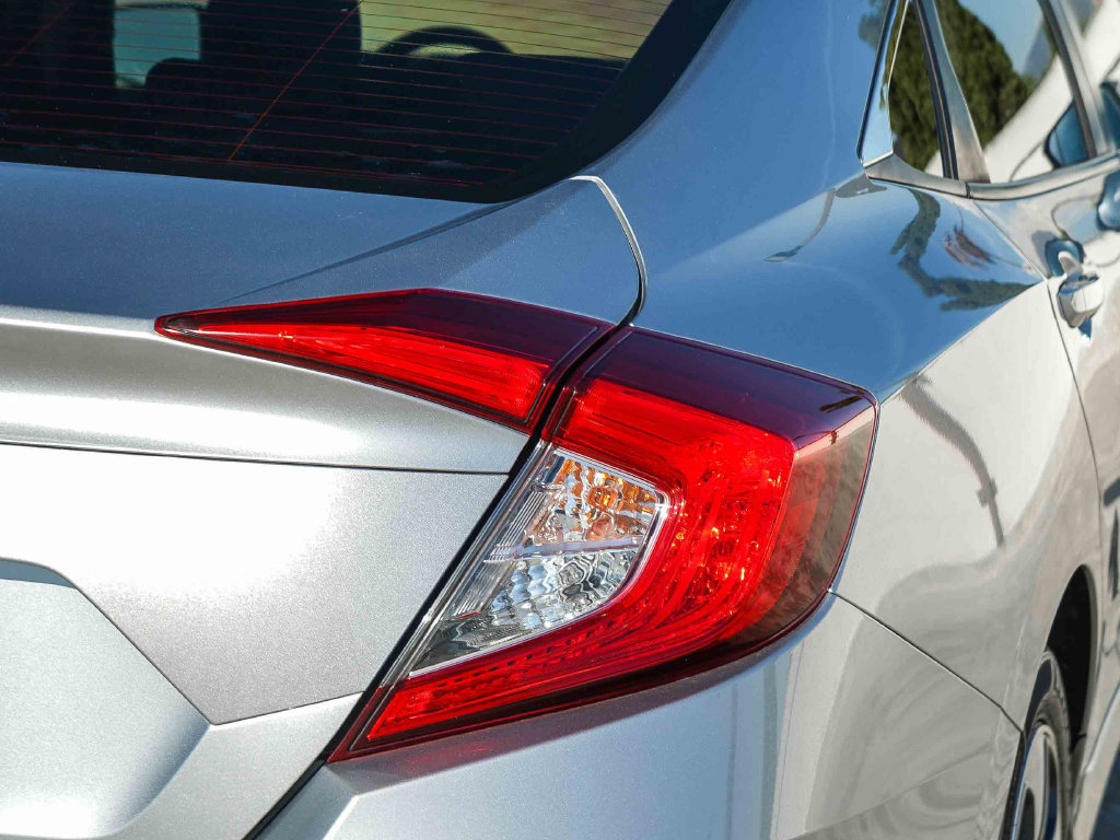 Used 2020 Honda Civic LX image 7