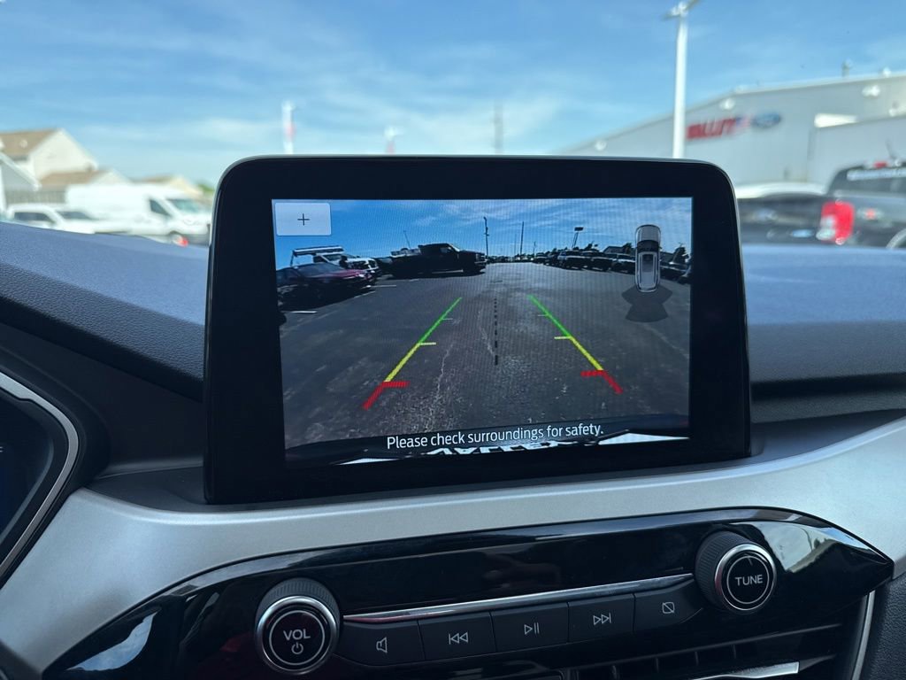 Used 2022 Ford Escape SEL w/ Technology Package FWD image 18