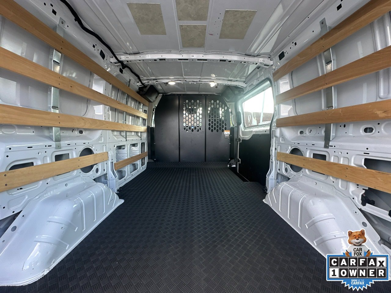 Used 2025 Ford Transit 250 Low Roof w/ Exterior Upgrade Package RWD image 19