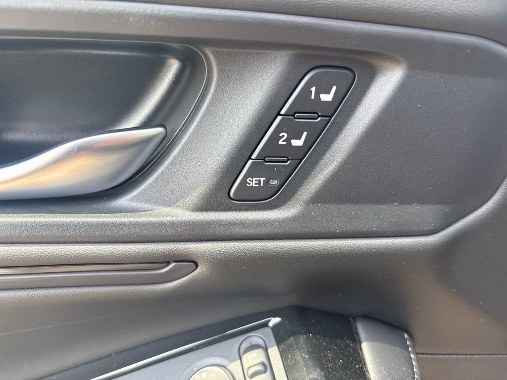 Used 2026 Honda Accord Touring image 10
