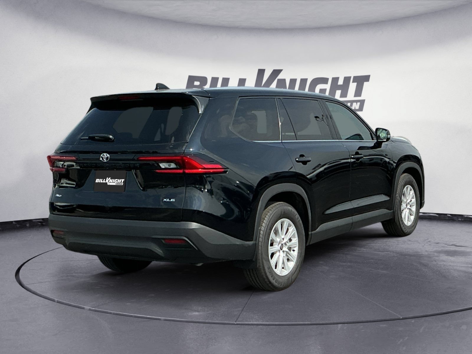 Used 2025 Toyota Grand Highlander AWD image 5