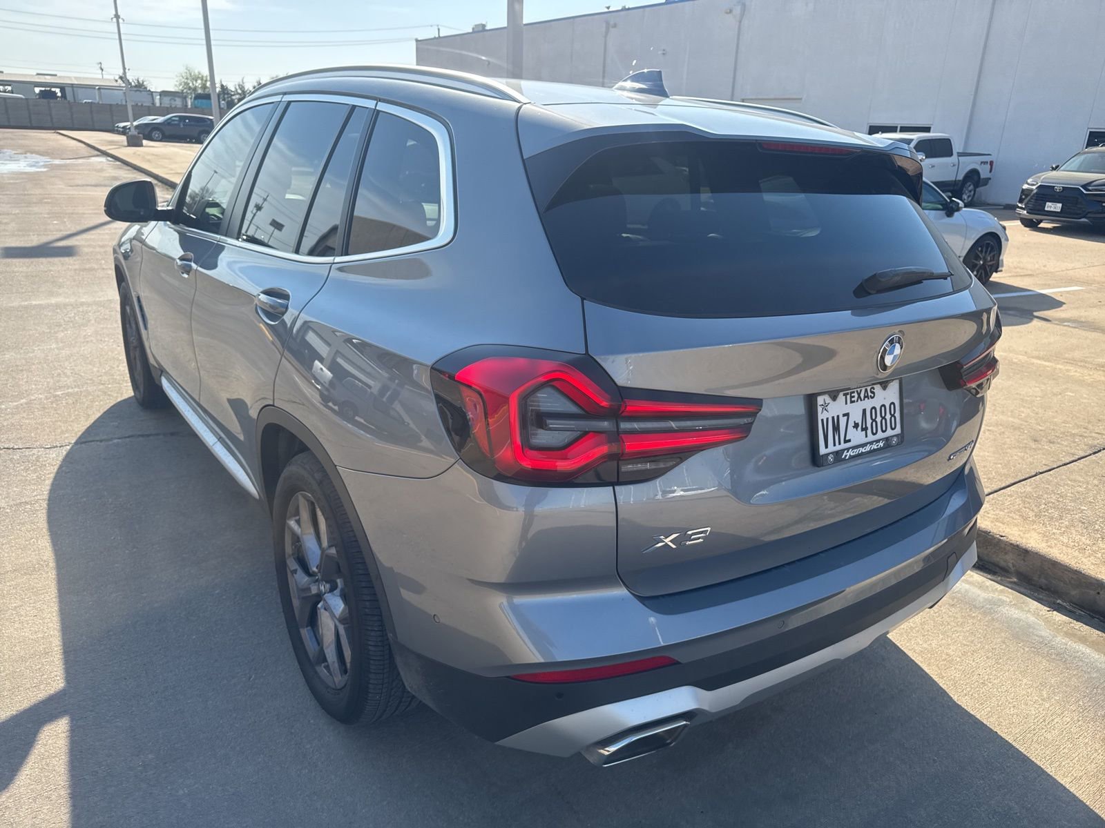 Used 2024 BMW X3 sDrive30i w/ Premium Package image 3