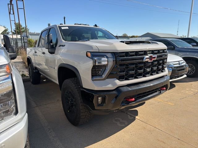 New 2026 Chevrolet Silverado 2500 ZR2 w/ LPO, Dark Essentials Package image 2