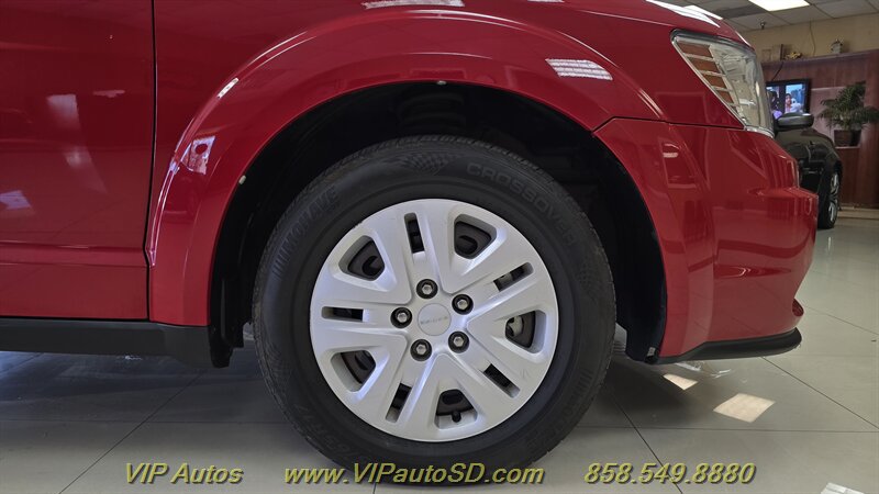 Used 2013 Dodge Journey American Value Package FWD image 22