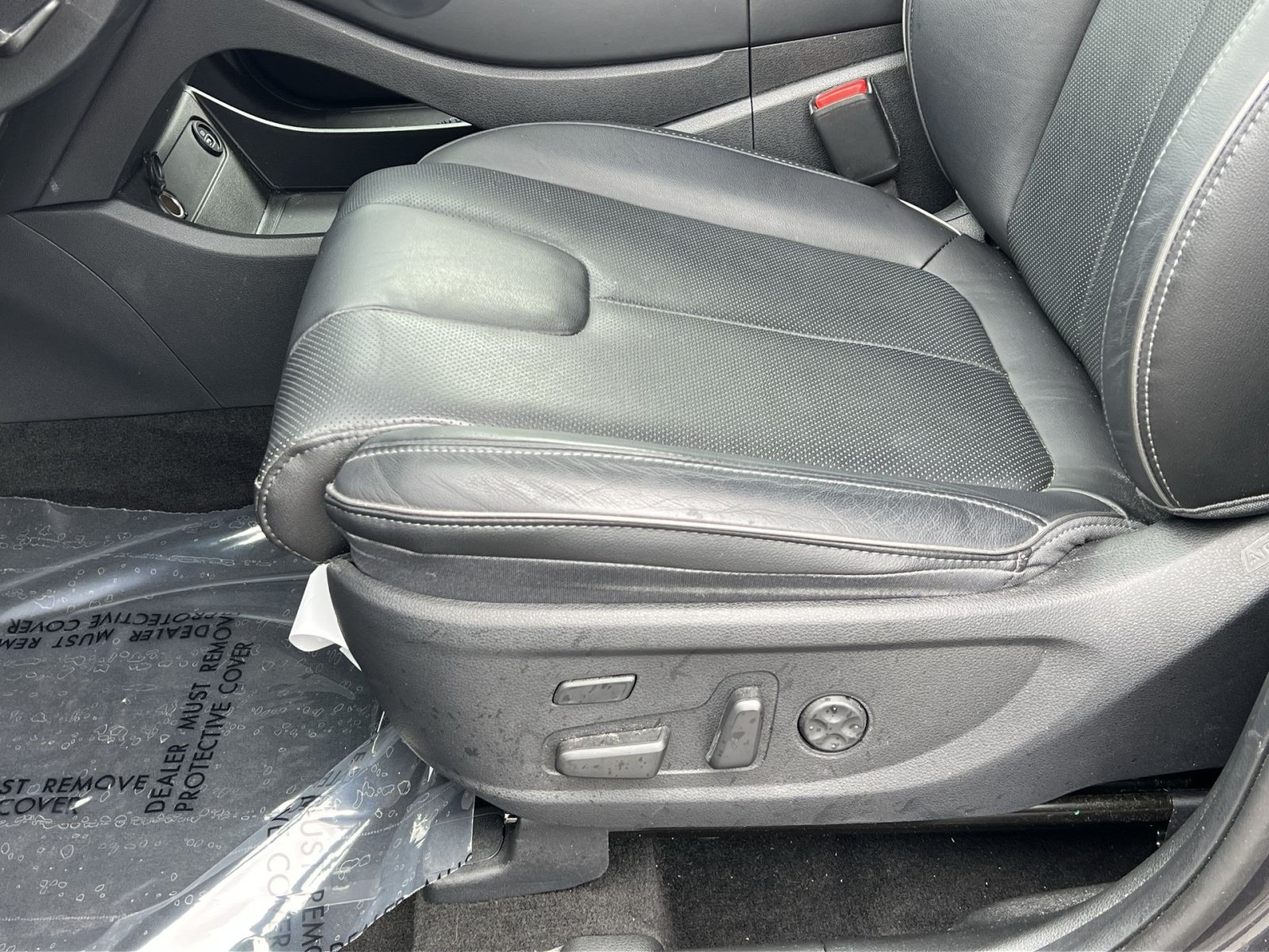 Used 2023 Hyundai Santa Fe Limited AWD/4WD image 11