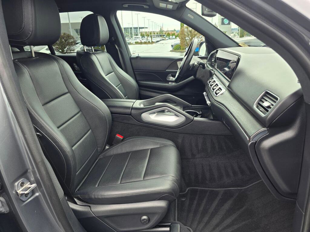 Used 2023 Mercedes-Benz GLE 350 4MATIC w/ 3rd Row Seat Package image 28