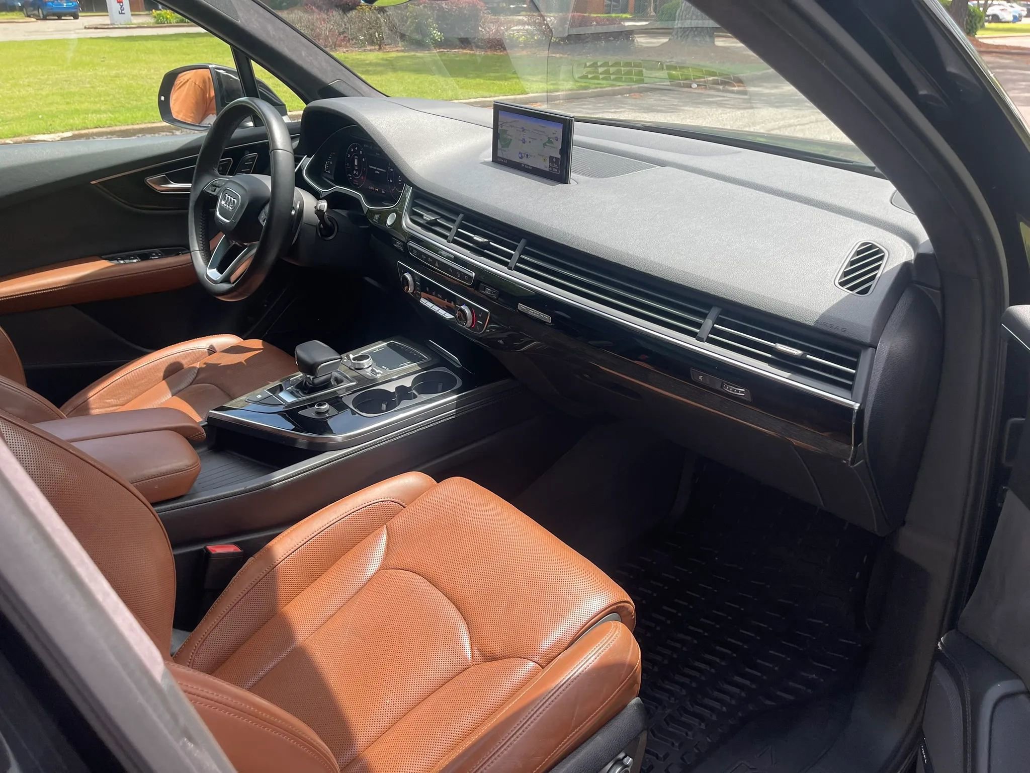 Used 2018 Audi Q7 3.0T Prestige AWD/4WD image 14