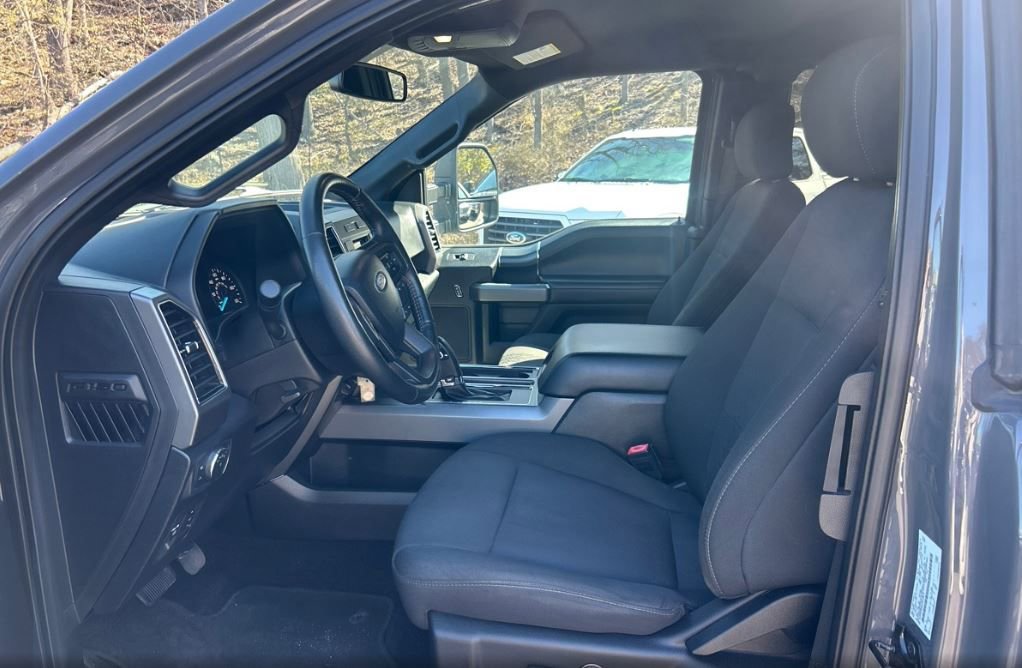 Used 2018 Ford F150 XLT w/ Equipment Group 301A Mid AWD/4WD image 9