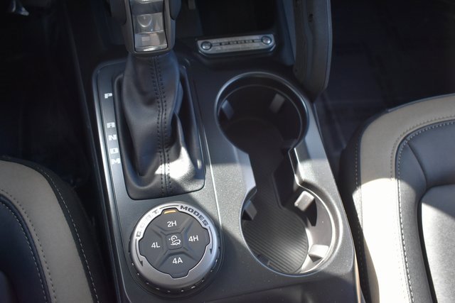 New 2025 Ford Bronco Big Bend w/ Black Diamond Package image 31