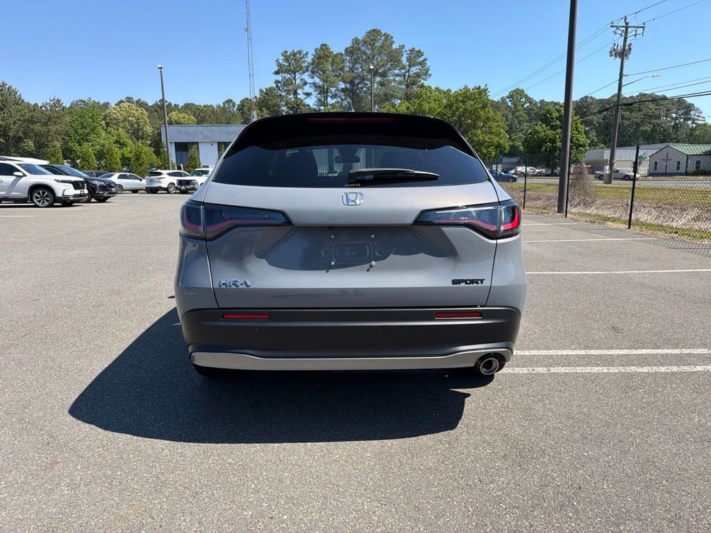 Certified 2025 Honda HR-V Sport image 6
