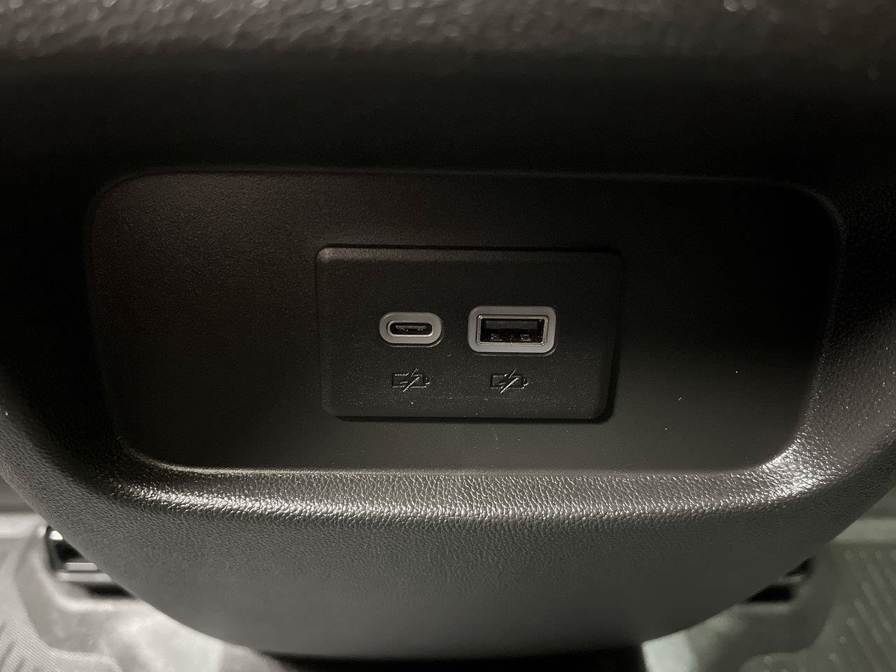 Used 2024 Cadillac XT5 Sportv w/ LPO, Floor Liner Package AWD/4WD image 13