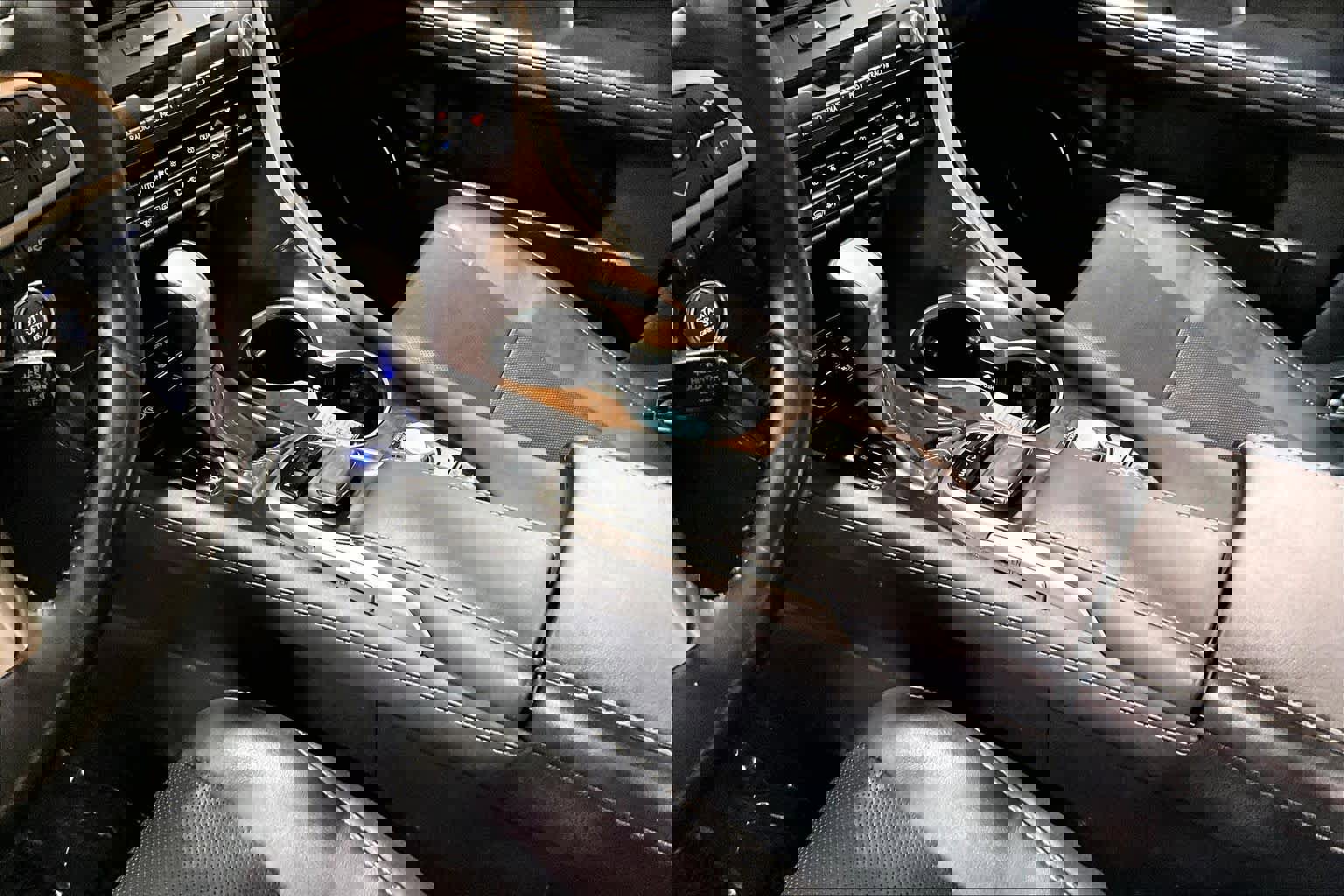 Used 2019 Lexus RX 350 AWD w/ Navigation Package image 17