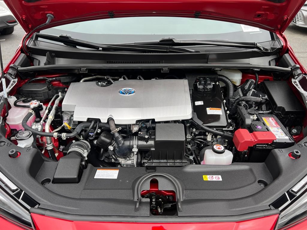 Certified 2022 Toyota Prius LE FWD image 39