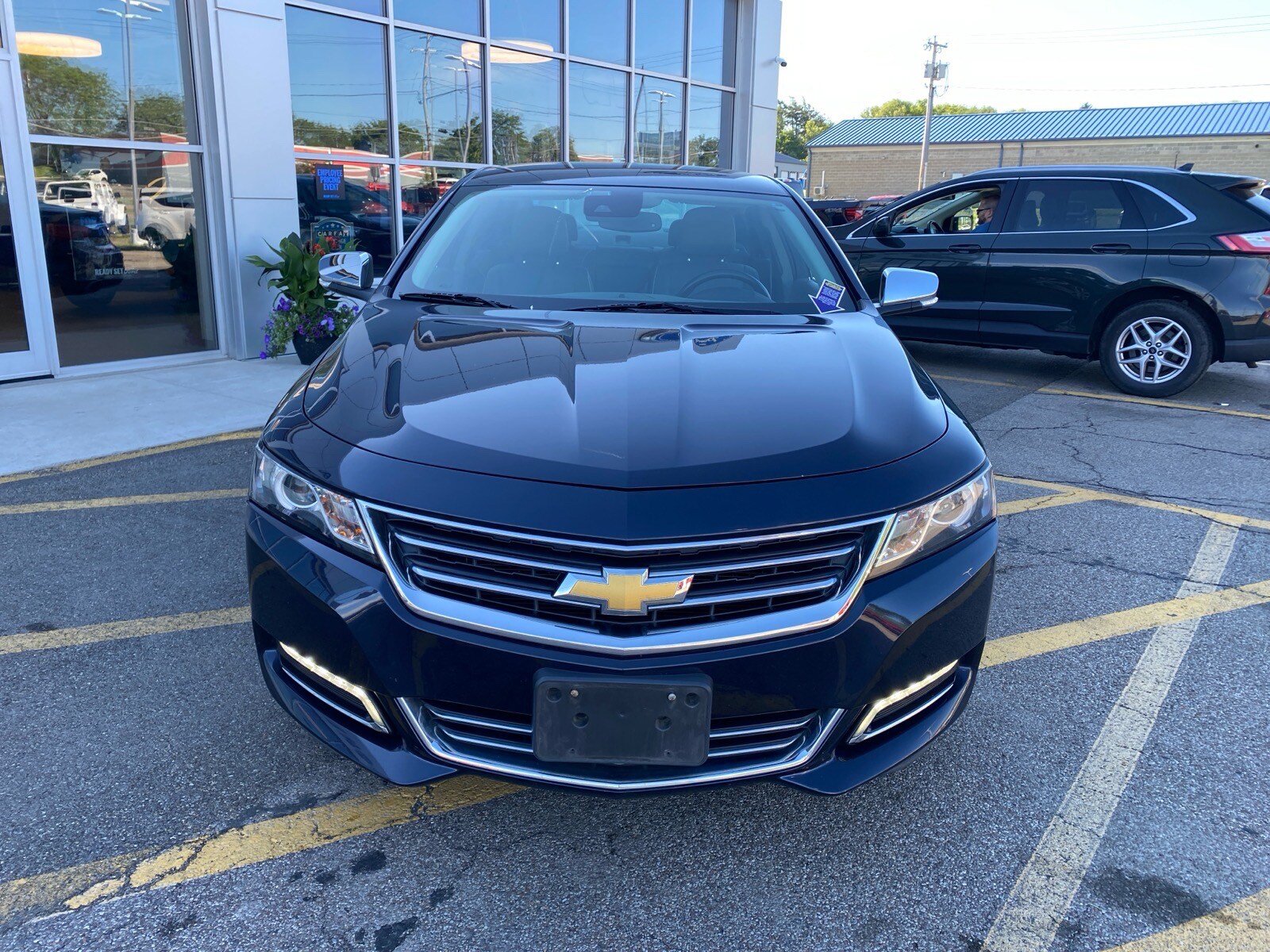Used 2015 Chevrolet Impala LTZ FWD image 9