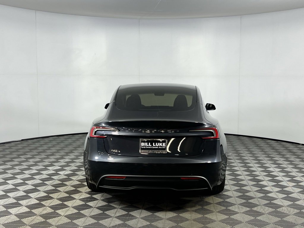 Used 2024 Tesla Model 3 Standard Range image 8