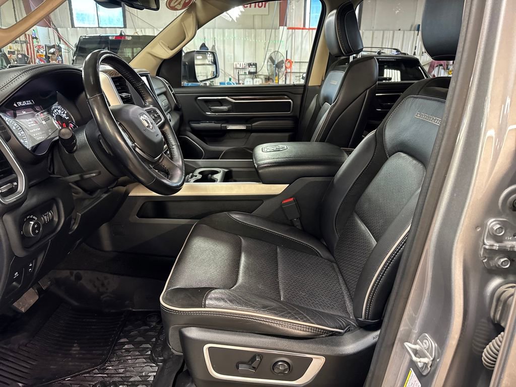 Used 2020 RAM 1500 Laramie AWD/4WD image 14