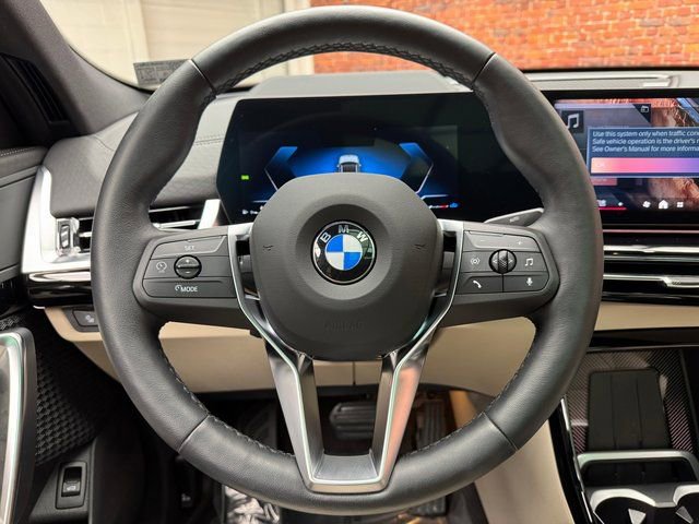 Certified 2025 BMW X2 xDrive28i w/ Technology Package image 13